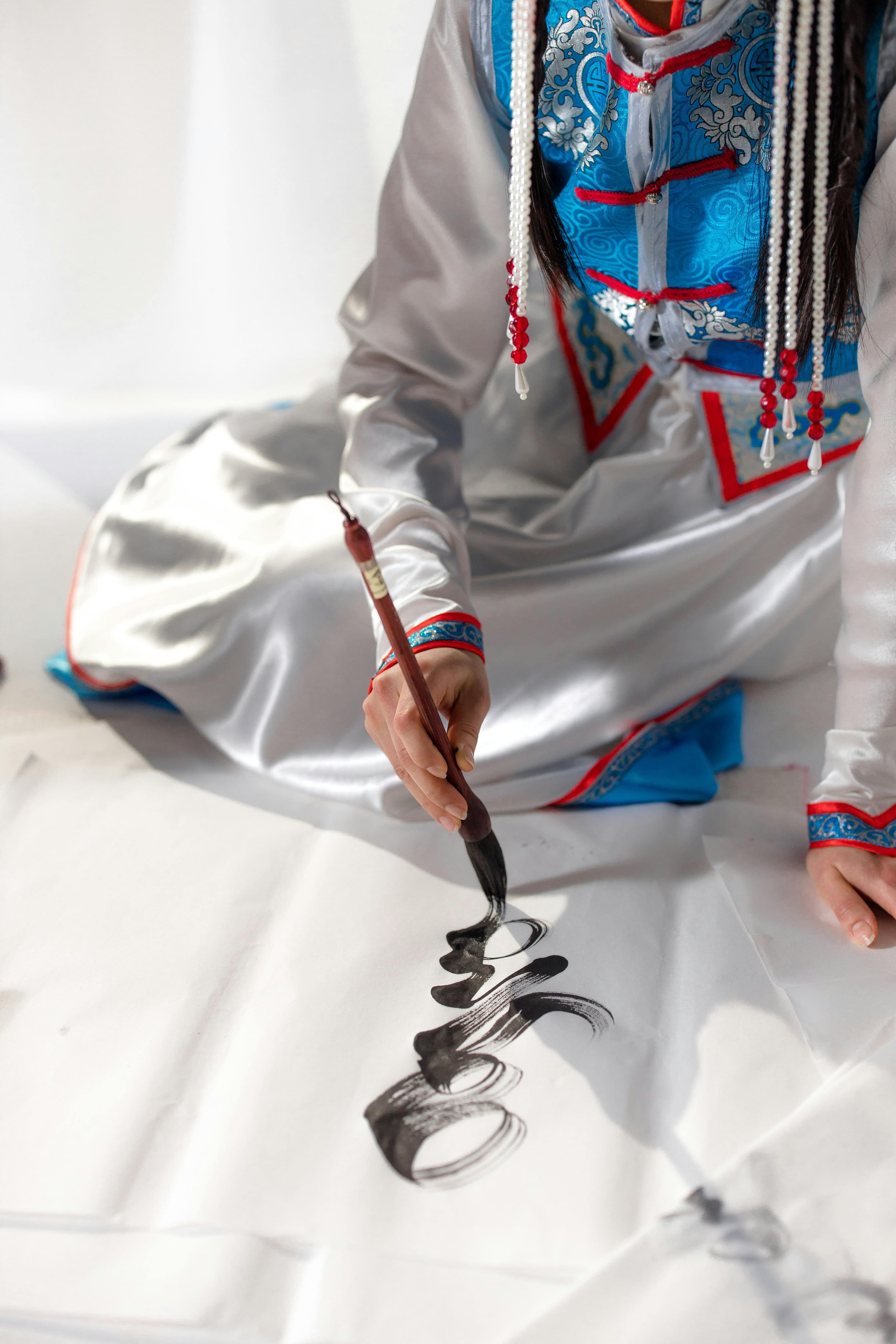 Практика на основни техники с четка